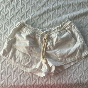 Roxy Oceanside elastic waist shorts size L